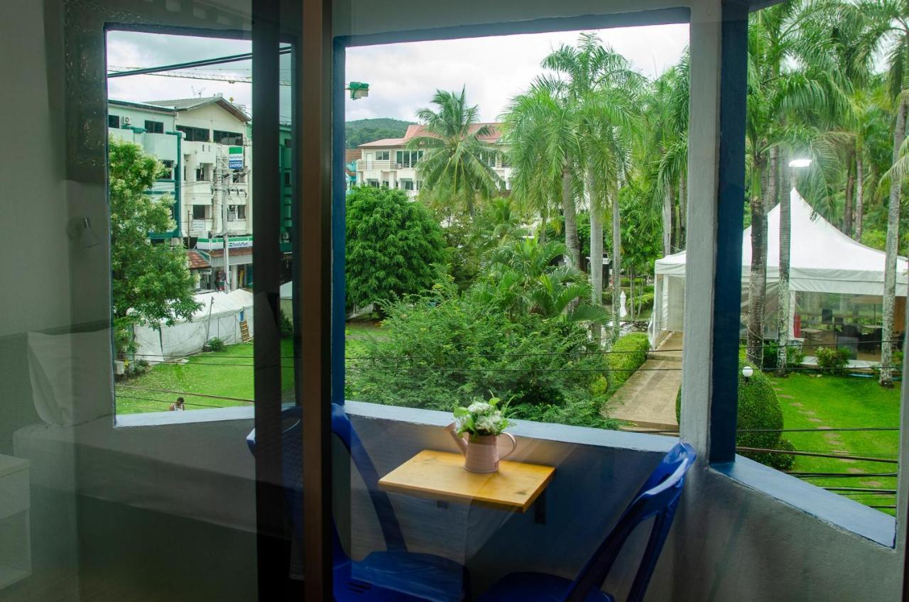 Allstar Guesthouse Karon Bagian luar foto
